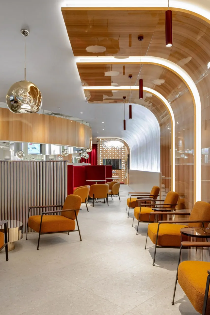 Жемчужина среди лаунджей. Открыли лучший Alfa Only Lounge нашей коллекции — в Сочи ⚪✈